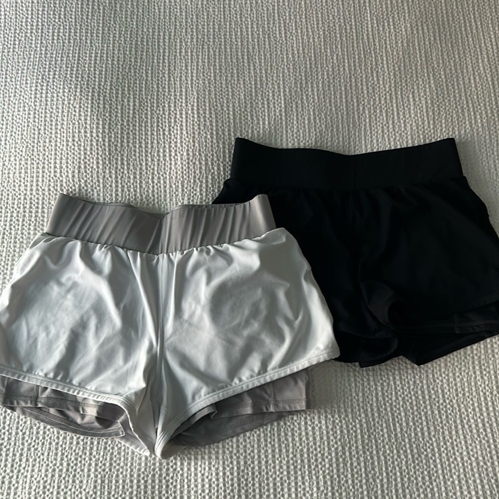 Fabletics athletic shorts - set of 2